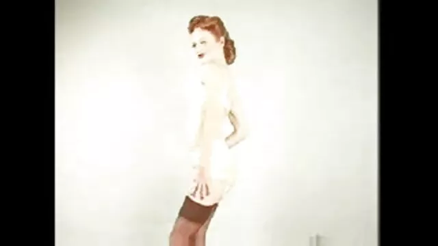 پسر منحرف دزد در الاغ و روی خروس موی خود تقدیر داستانسکس ضربدری می کند