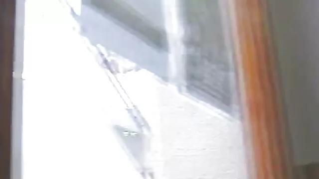 کریستینا پاسخگوی هر سه سوراخ مردان پرشور است سکی ضربدری