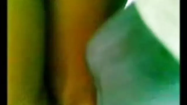 نه ، من اجازه نخواهم داد که لعنت لعنتی سوراخ تربچه بورژوایی من ، بیایید با یک خروس کمتر آموزش سکس ضربدری تهاجمی طعم دیگری به ما بدهیم.
