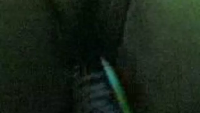 جمعیت زیادی اجازه می دهند دانش آموز لاغر رابطه جنسی برقرار کنند و مجبور به لیسیدن الاغ شوند sexضربدری