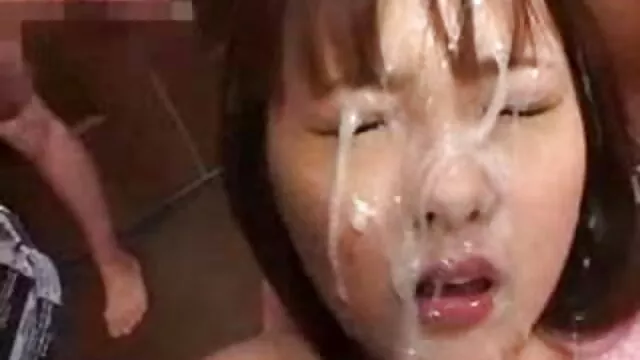 آن را به موهای قهوه ای بلند داستان سكس ضربدري زنم و ساق دار میخ بزنید