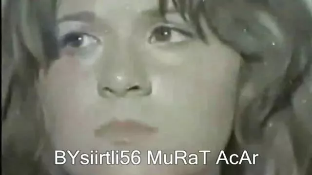 سیاه پوست عضلانی از ورزش های سکسی خارج کس کردن ضربدری می شود
