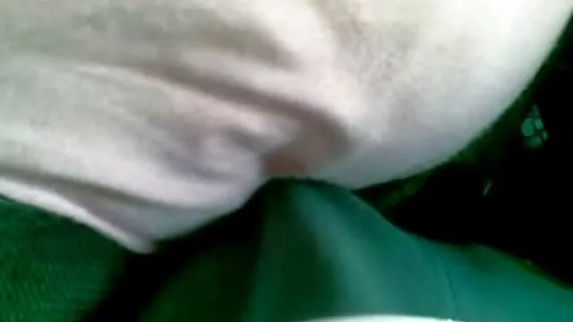 Ryazan Boy از اندازه آلت تناسلی مرد به Krai مسکو تعجب می کند ، جایی که ضربدری داستان او یک بیدمشک را روی یک بونر قوی رشد می کند